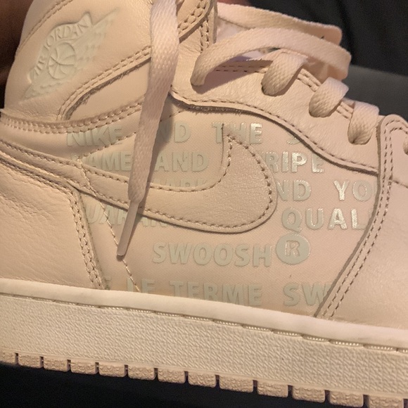 Guava Ice Jordan 1 size 10 - Picture 4 of 6